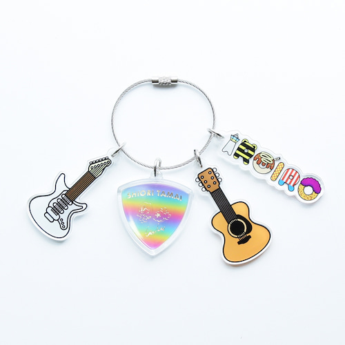 週末ヒロイン ももいろクローバーZ オフィシャルグッズ大百科